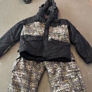 Kids Winter Jacket and Pants Set - Black and Gray ski snowboard